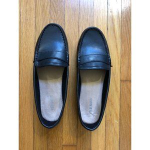 Old Navy Faux-Leather Driving Moccasin Flats